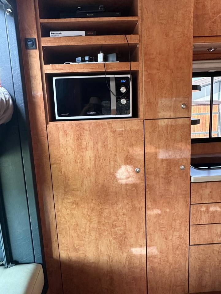 Camion per Cavalli Ketterer FH 12 2008 Occasione