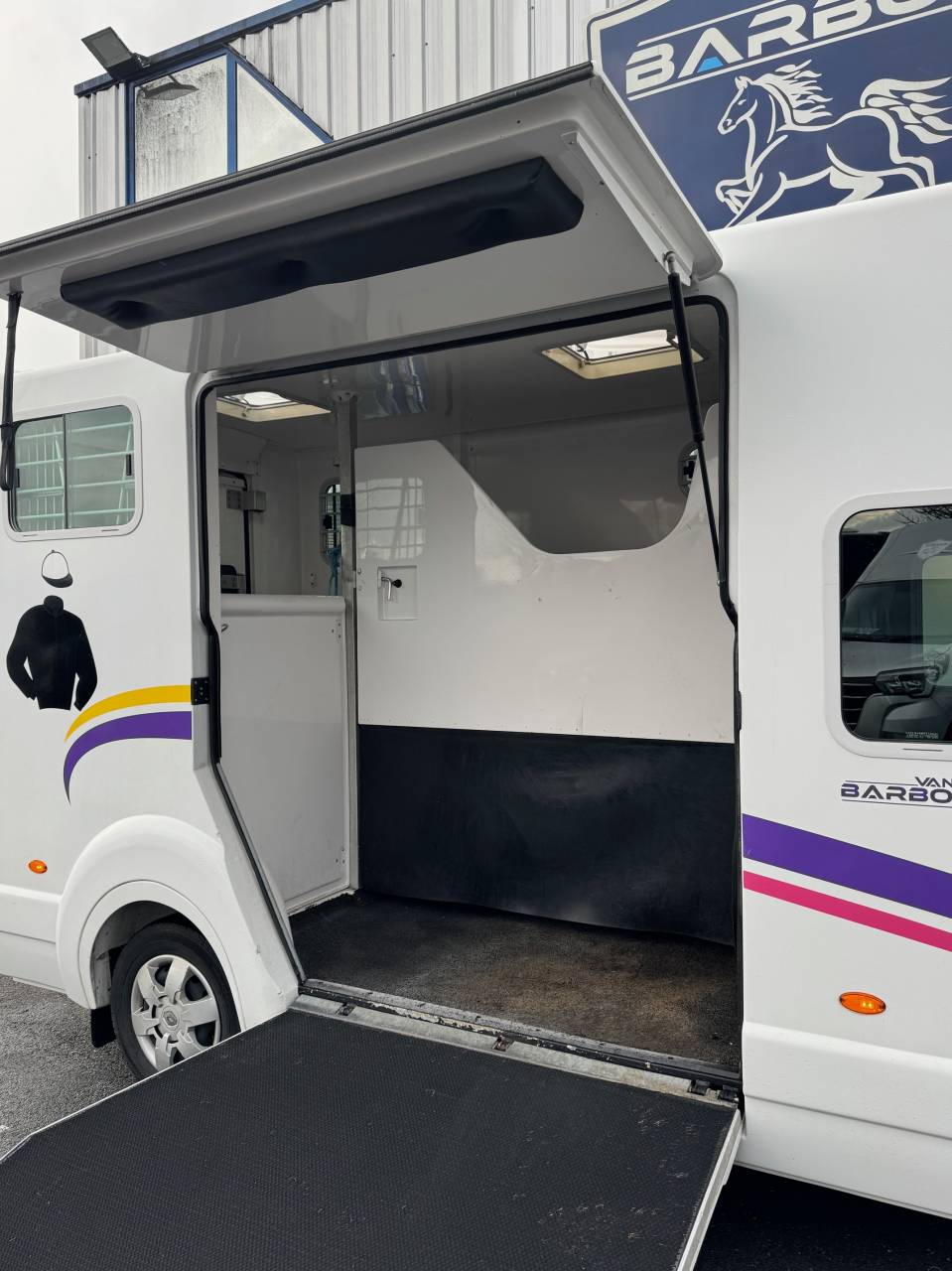 Van per Cavalli Barbot master 2021 Occasione