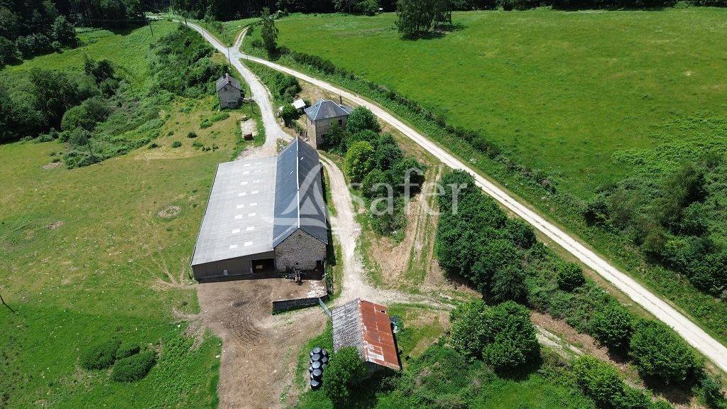 Azienda agricola In vendita Corr&egrave;ze