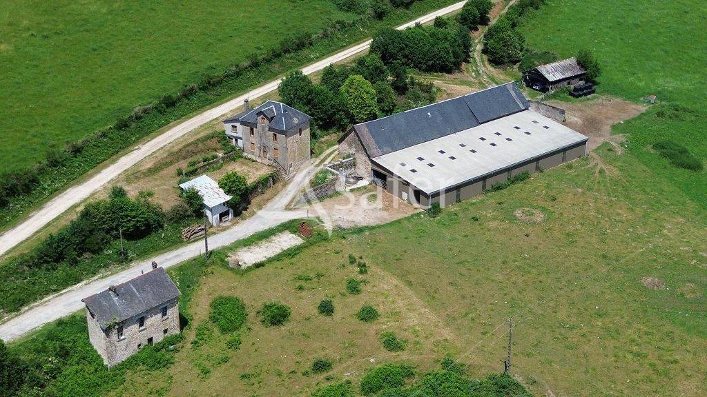 Azienda agricola In vendita Corr&egrave;ze