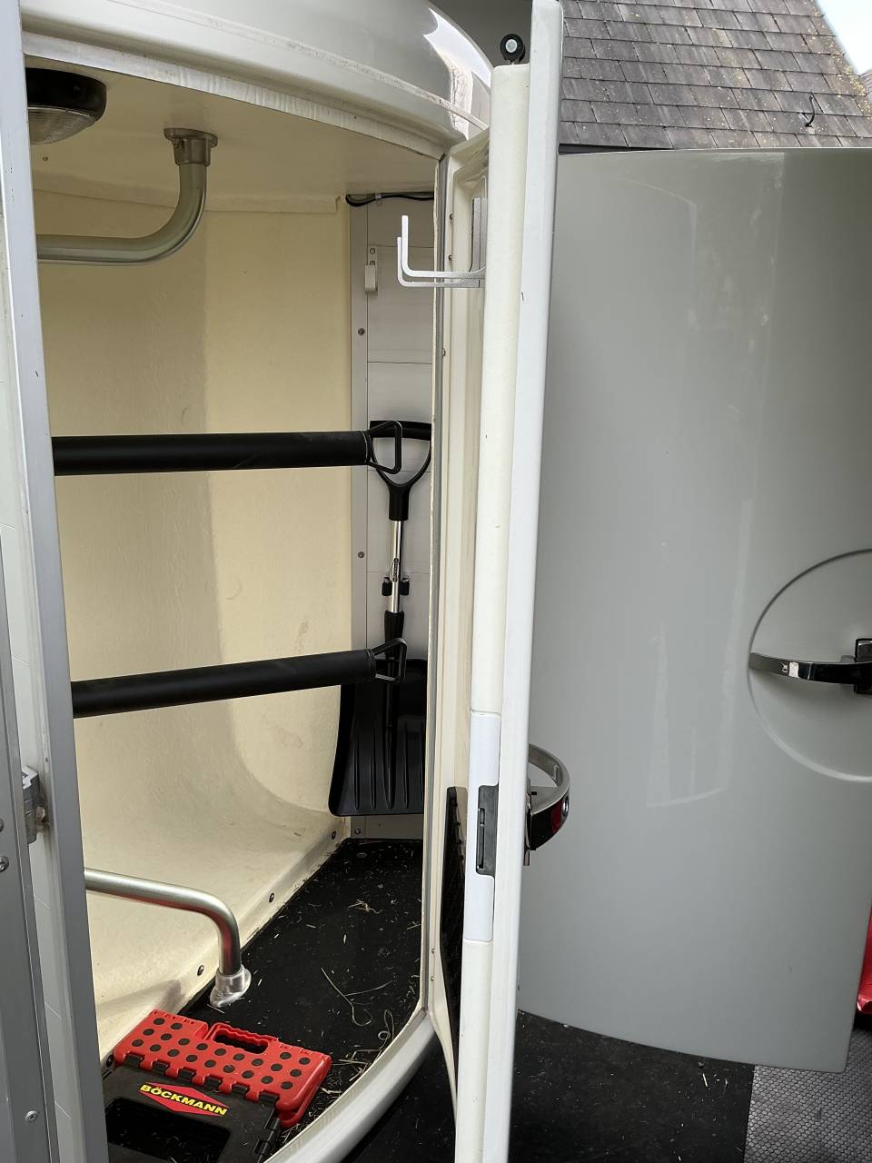 Trailer Bockmann Portax E 2 Cavalli 2021 Occasione