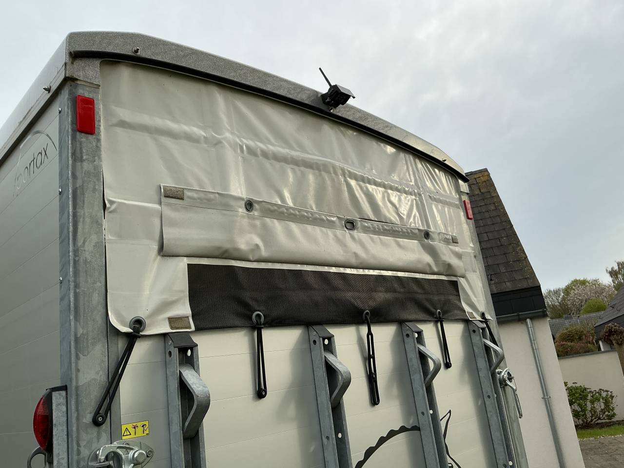 Trailer Bockmann Portax E 2 Cavalli 2021 Occasione