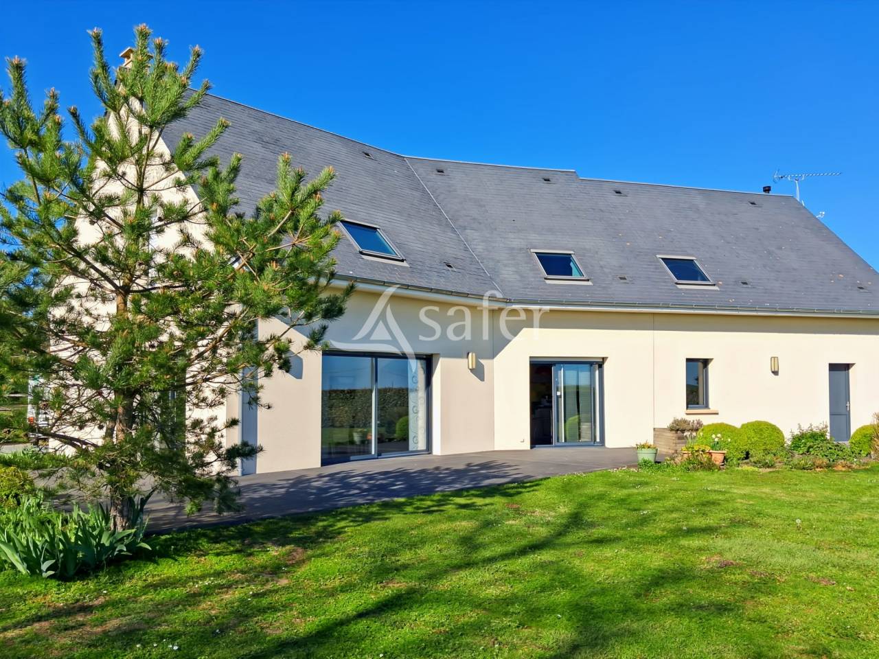 Propriet&agrave; equestre In vendita Calvados