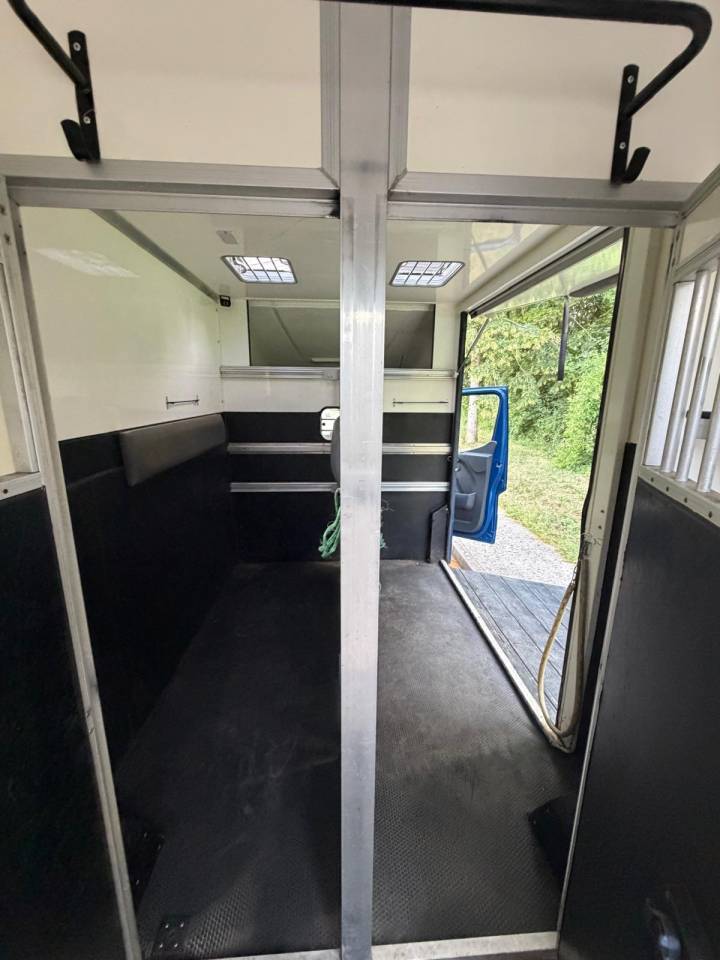Van per Cavalli I trailer ACR Renault Master 2022 Occasione
