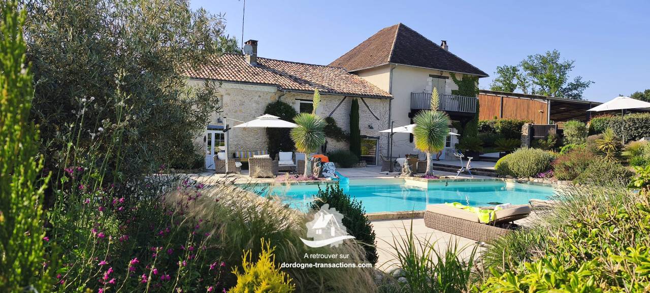 Propriet&agrave; equestre In vendita Dordogne