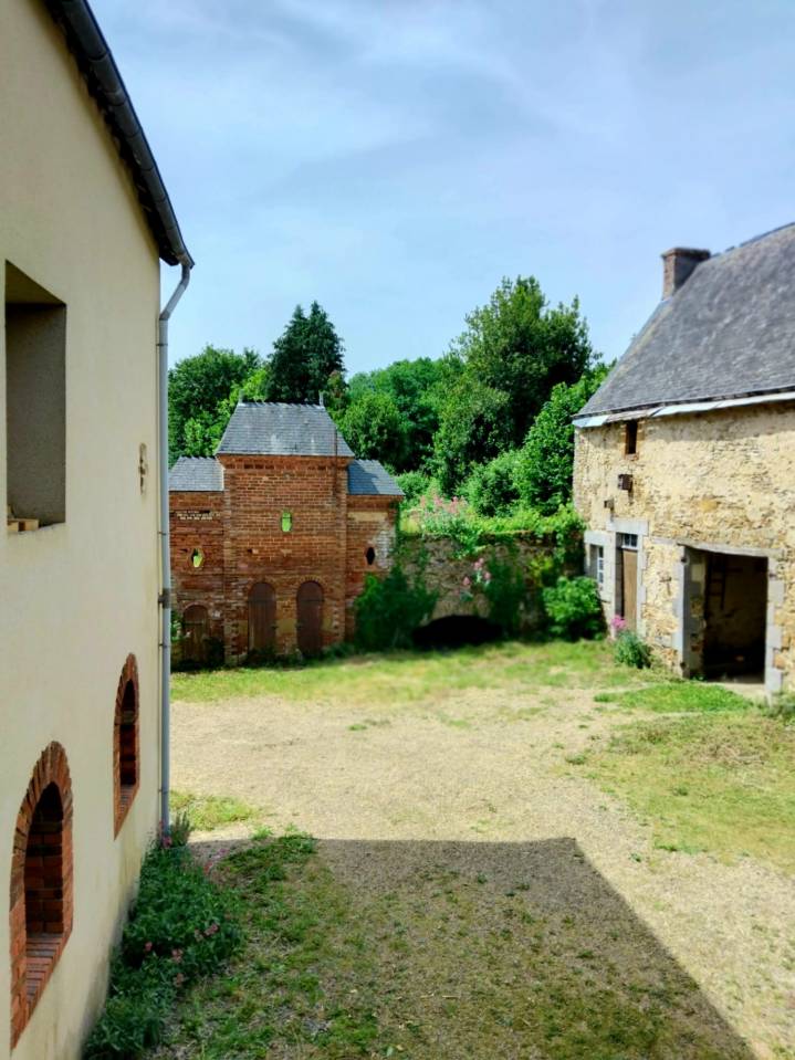 Scuderia per proprietari In vendita Mayenne