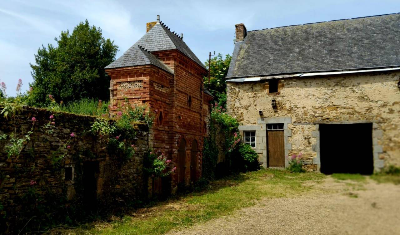 Scuderia per proprietari In vendita Mayenne