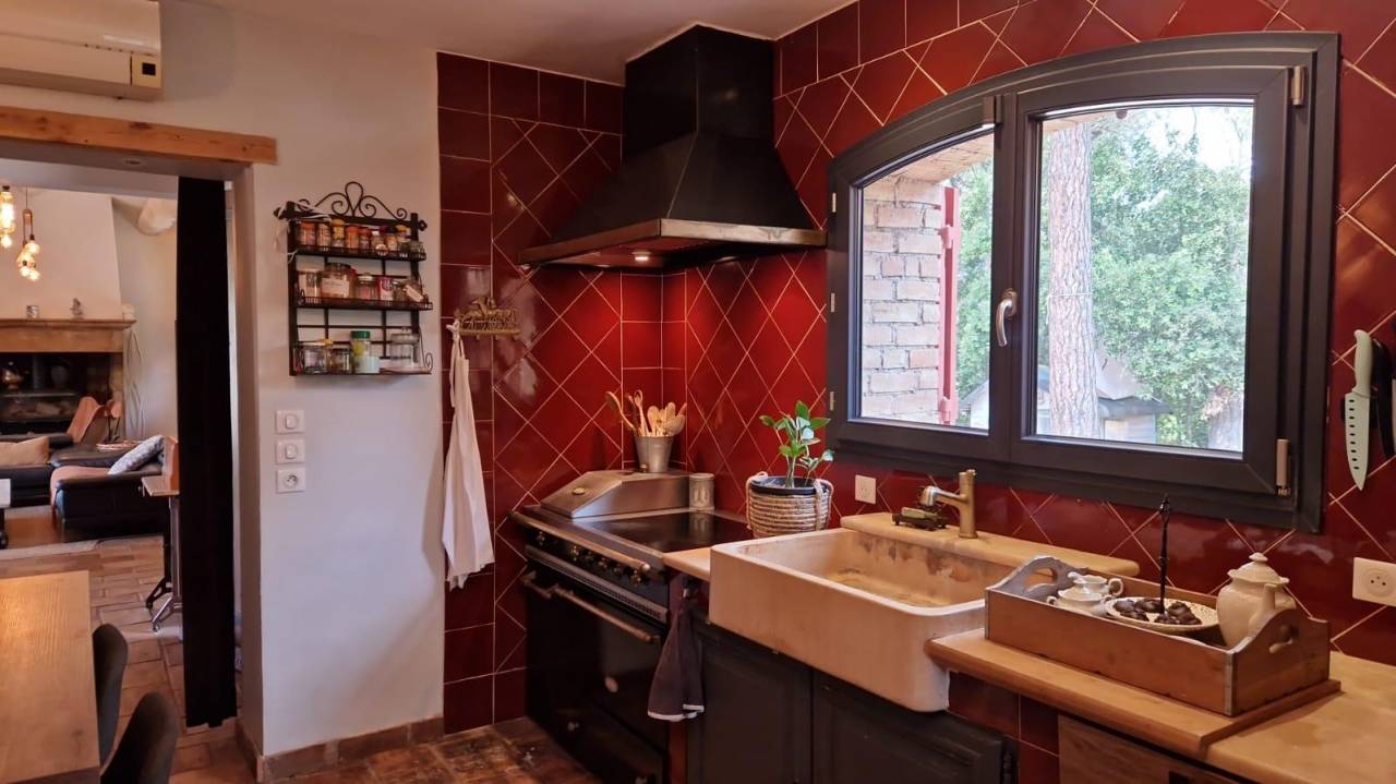 Propriet&agrave; equestre In vendita Var