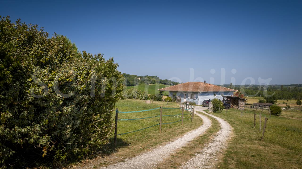 Propriet&agrave; equestre In vendita Lot-et-Garonne