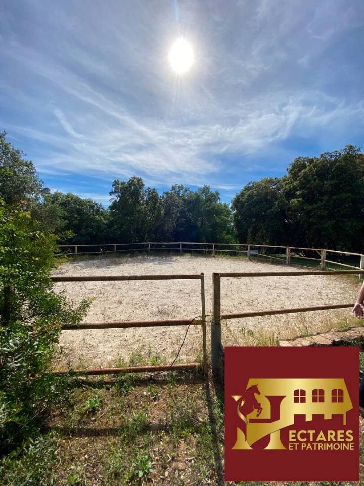 Alloggio equestre In vendita Var