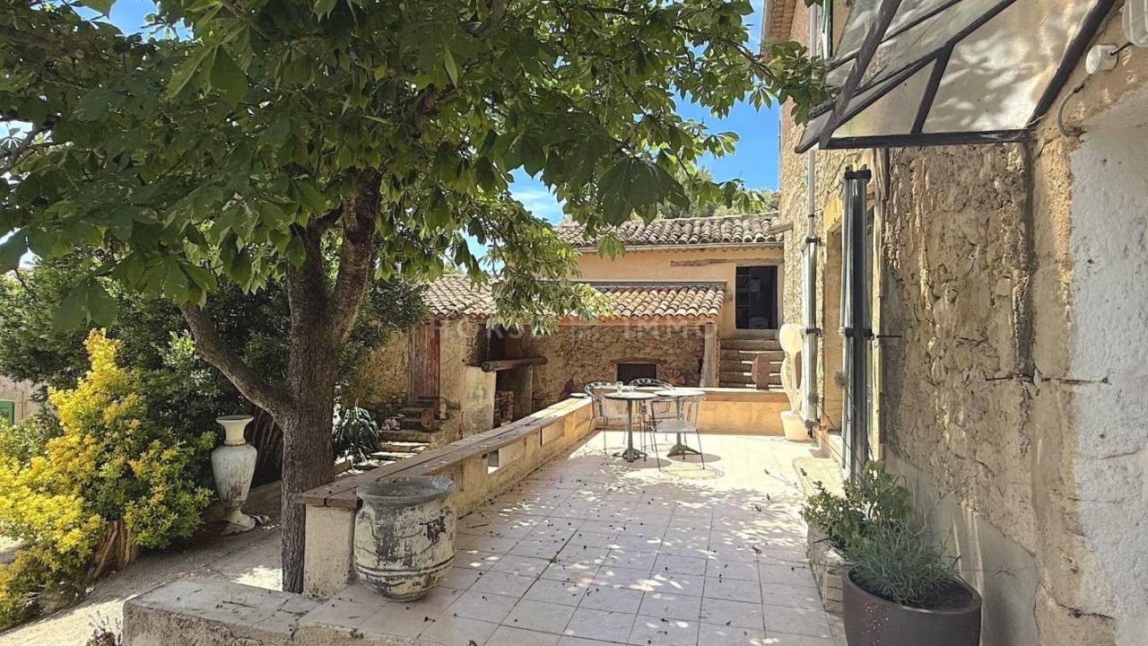 Propriet&agrave; equestre In vendita Vaucluse