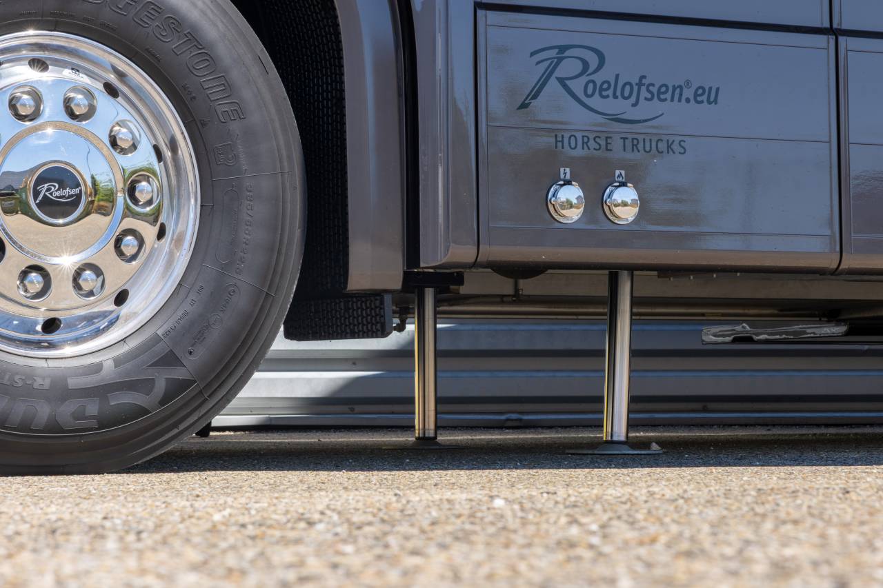 Camion per Cavalli Roelofsen  2023 Occasione