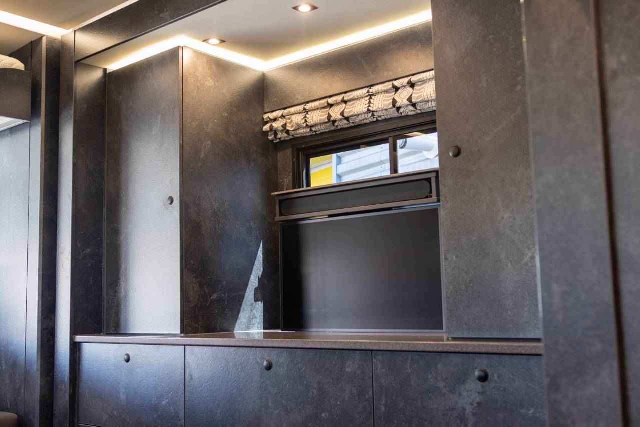 Camion per Cavalli Roelofsen  2023 Occasione