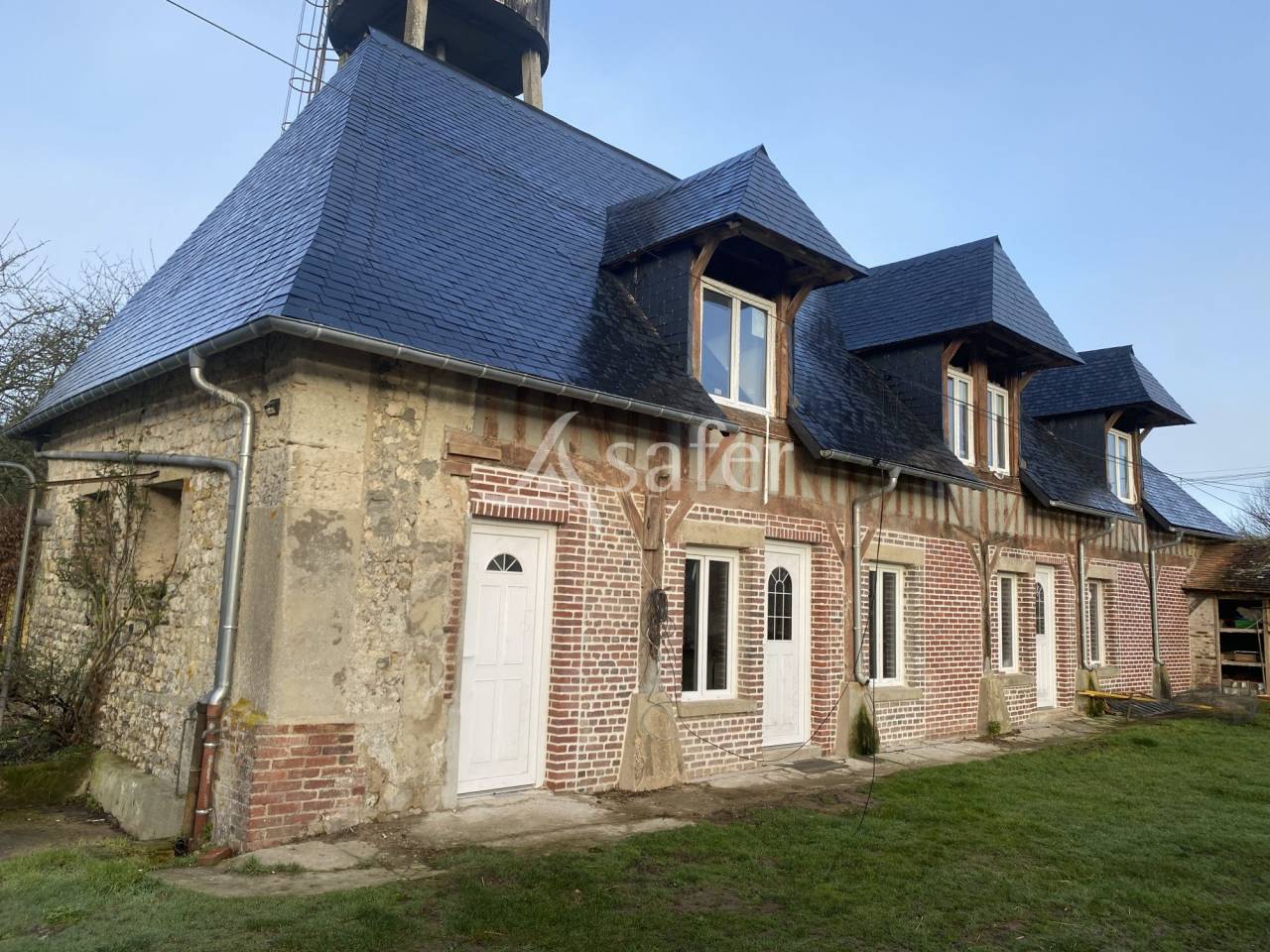 Propriet&agrave; equestre In vendita Calvados