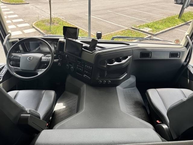 Camion per Cavalli Volvo VOLVO FM12 360ch 2023 Nuovo