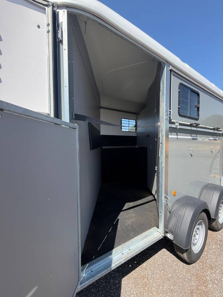 Trailer Fautras OBLIC X2 2 Cavalli 2025 Occasione