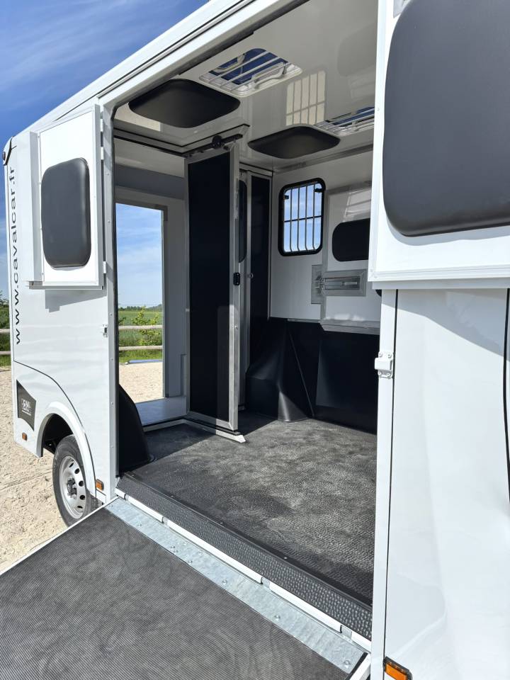 Van per Cavalli Cavalcar Stallium 3 2025 Nuovo