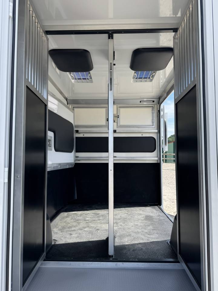 Van per Cavalli Cavalcar Stallium 3 2025 Nuovo