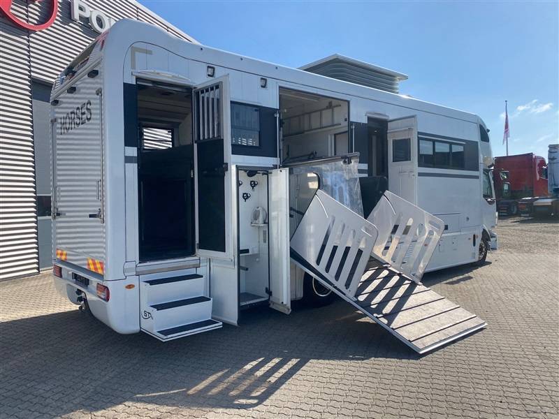 Camion per Cavalli Volvo STX 2014 Occasione