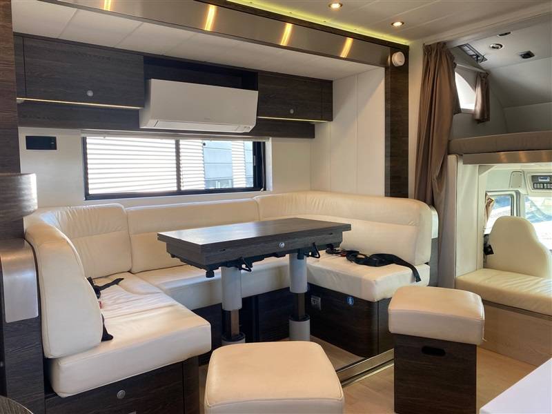 Camion per Cavalli Volvo STX 2014 Occasione
