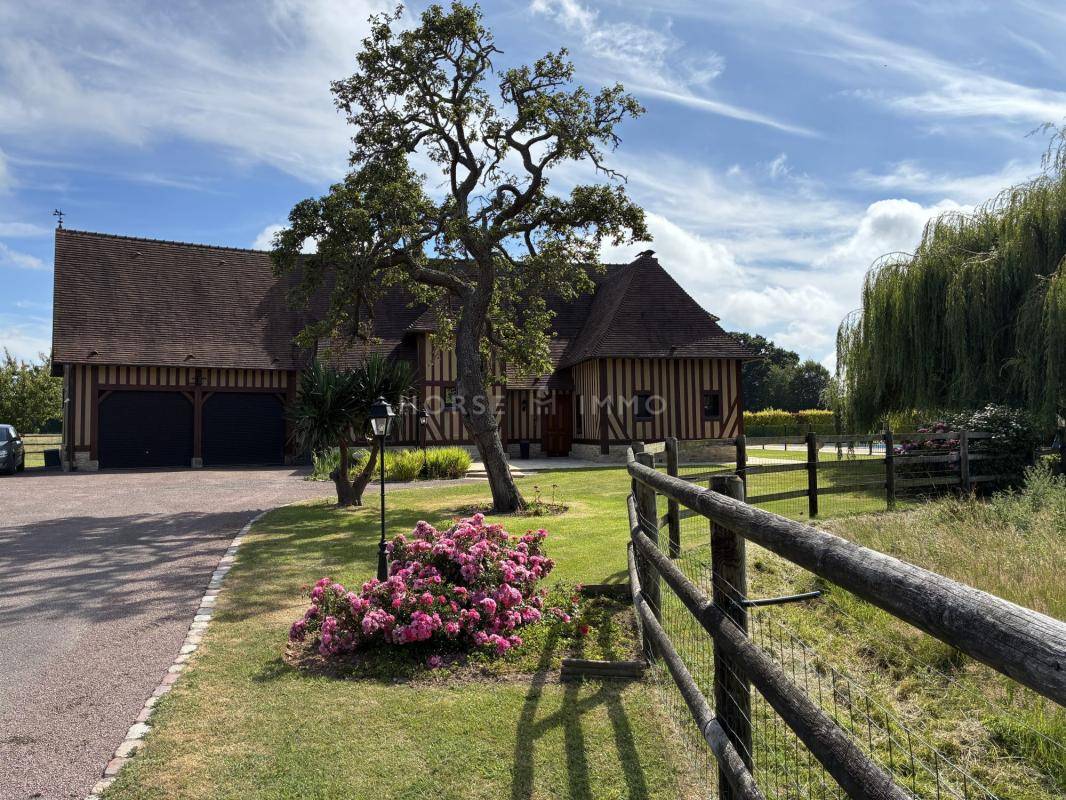 Propriet&agrave; equestre In vendita Calvados