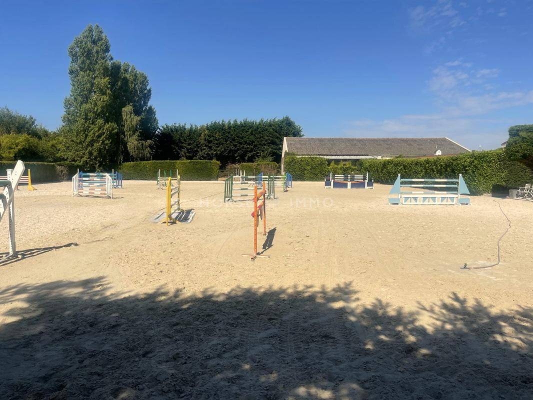 Centro di stagione cavallo In vendita Loiret