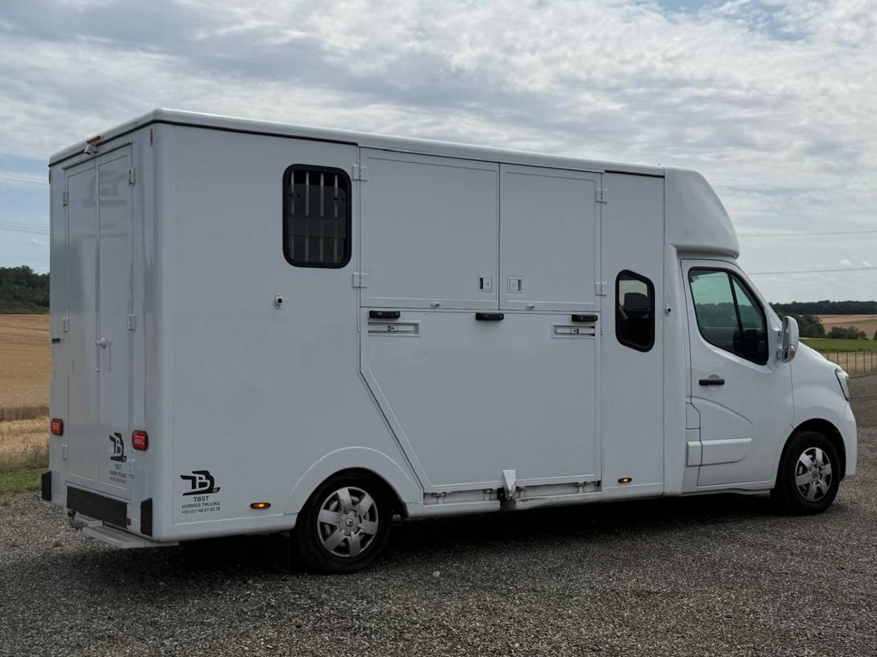 Van per Cavalli TBST RENAULT MASTER 2023 Occasione