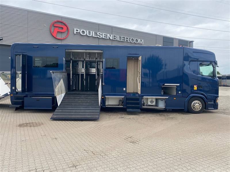 Camion per Cavalli Scania STX 2023 Occasione