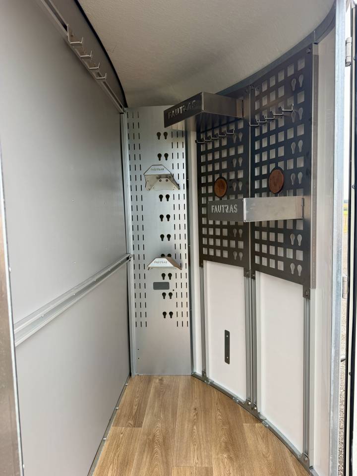 Trailer Fautras OBLIC X2 2 Cavalli 2026 Nuovo