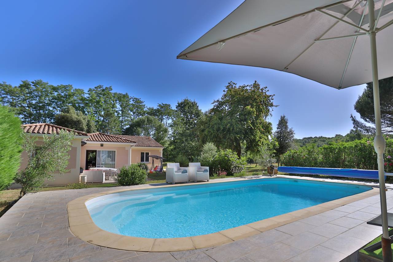 Propriet&agrave; equestre In vendita Gironde