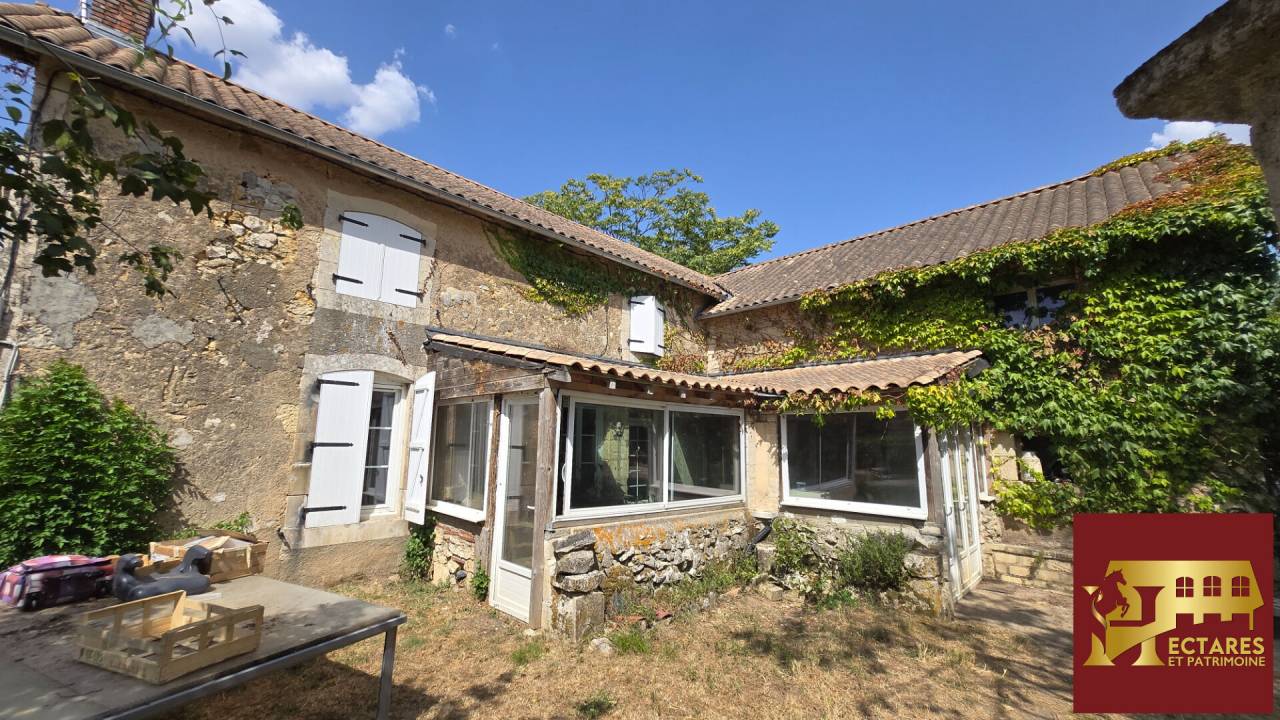 Propriet&agrave; equestre In vendita Vienne