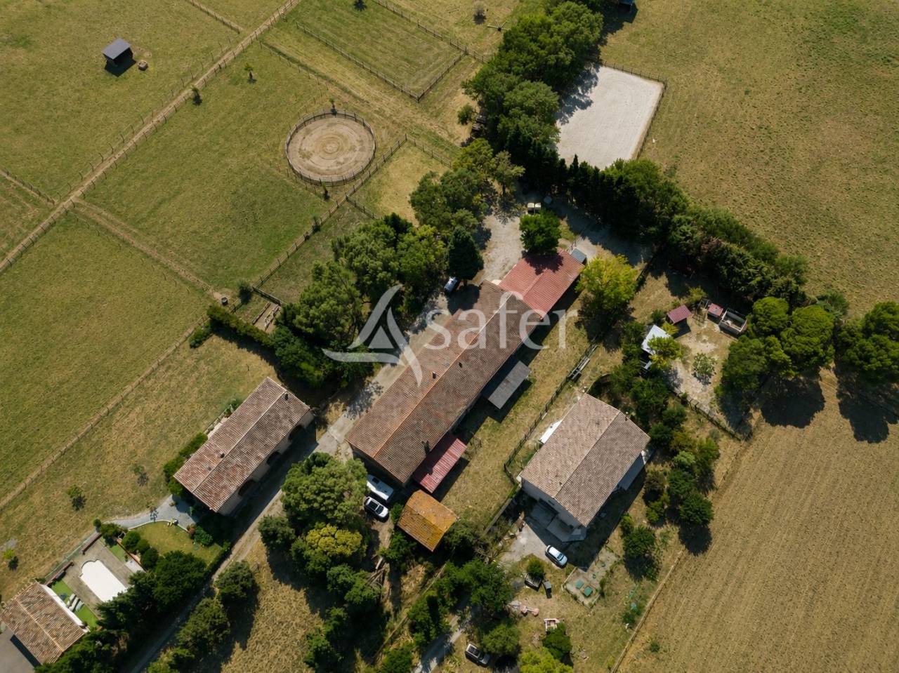 Propriet&agrave; equestre In vendita Aude