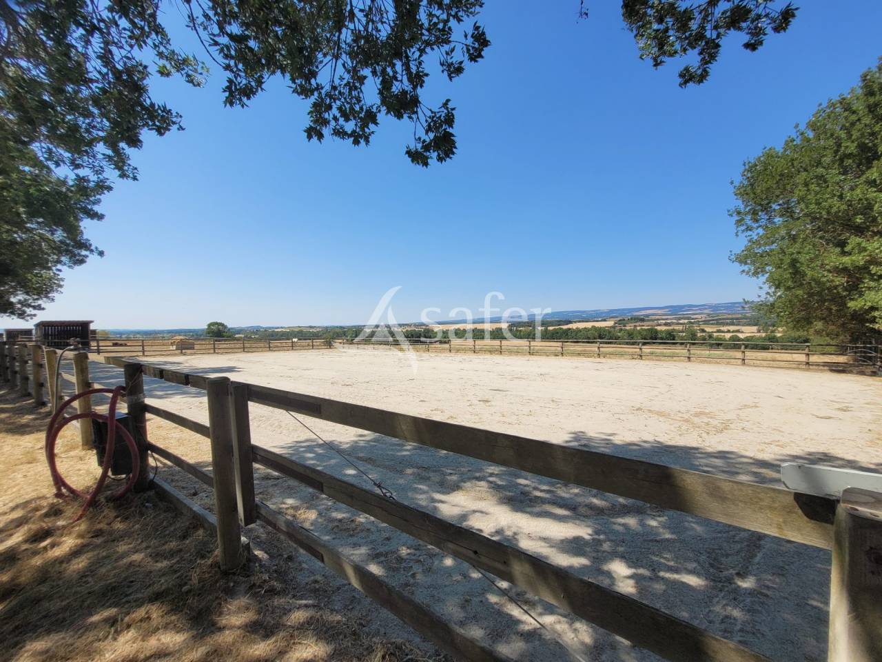 Propriet&agrave; equestre In vendita Aude