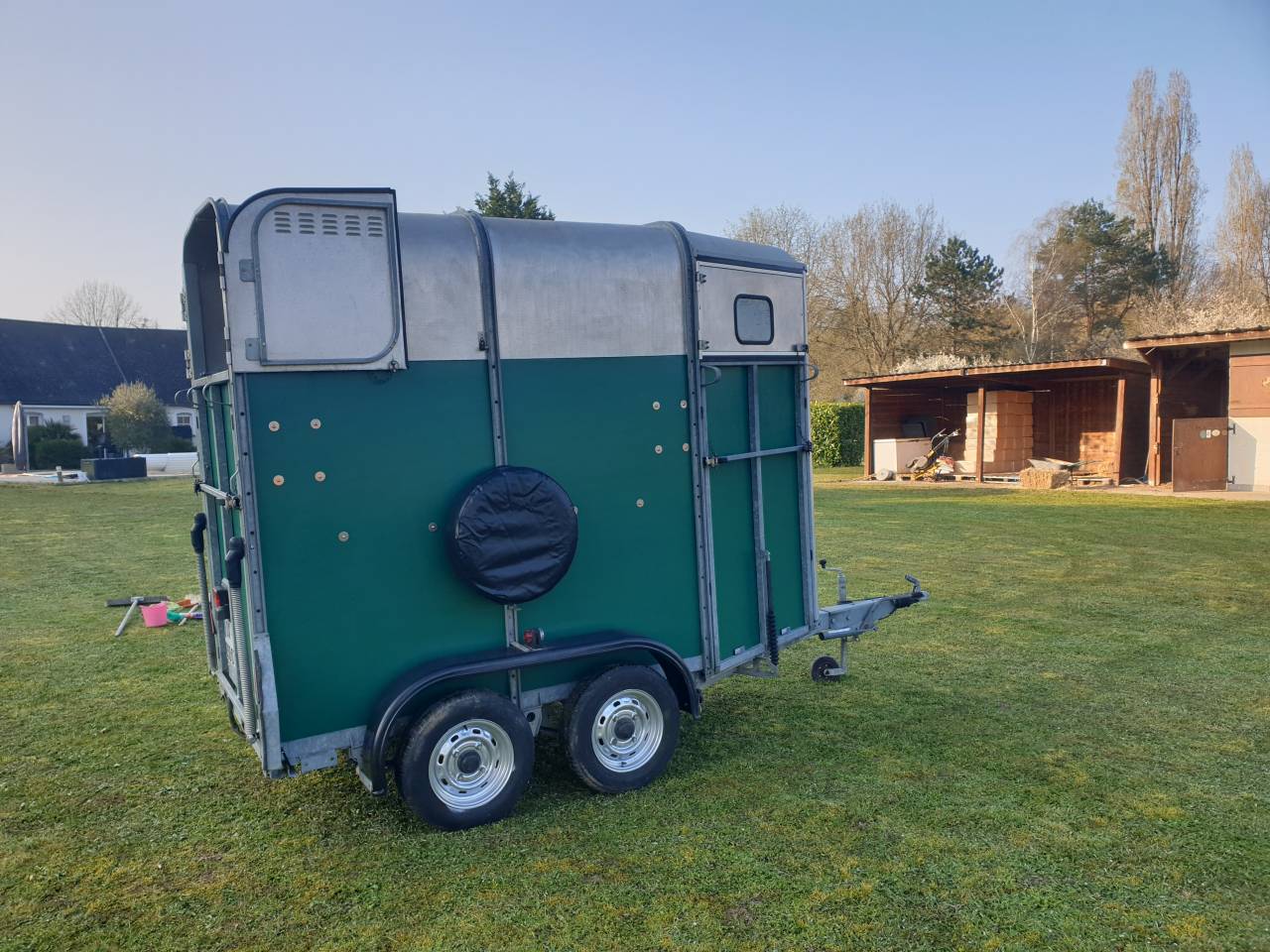 Trailer Ifor Williams HB401R 1,5 Cavalli 1995 Occasione