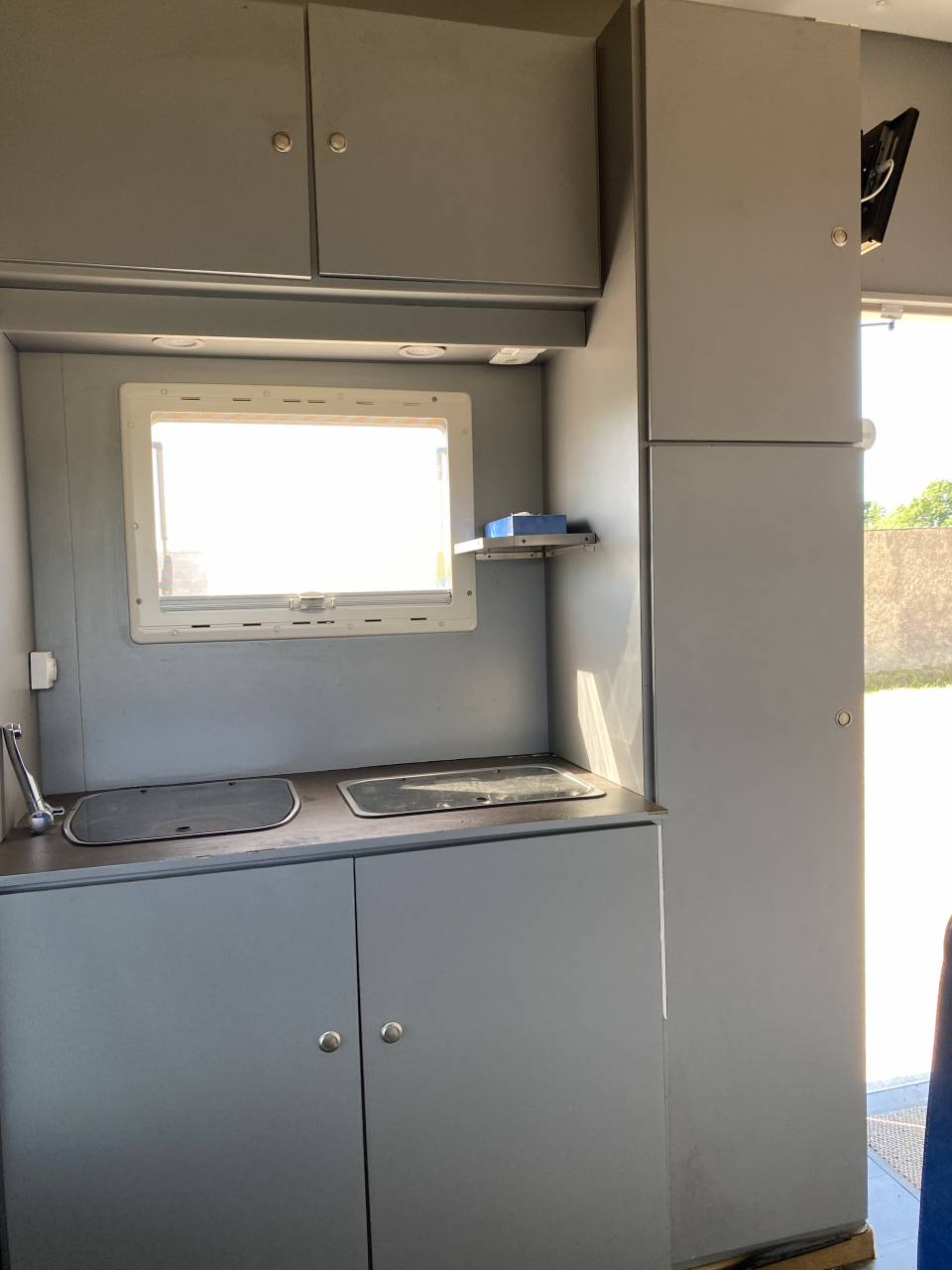Camion per Cavalli Renault RENAULT PREMIUM 2010 Occasione