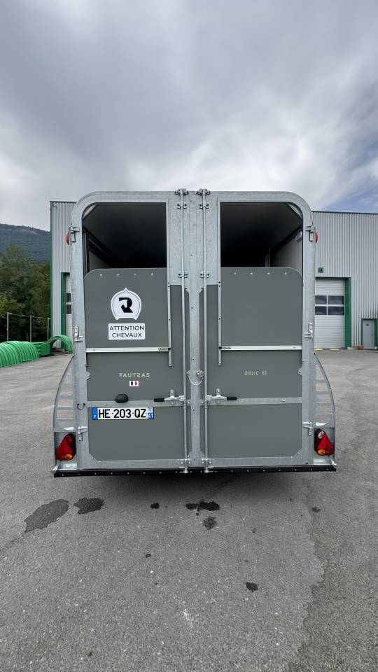 Trailer Fautras OBLIC X2 2 Cavalli 2025 Occasione