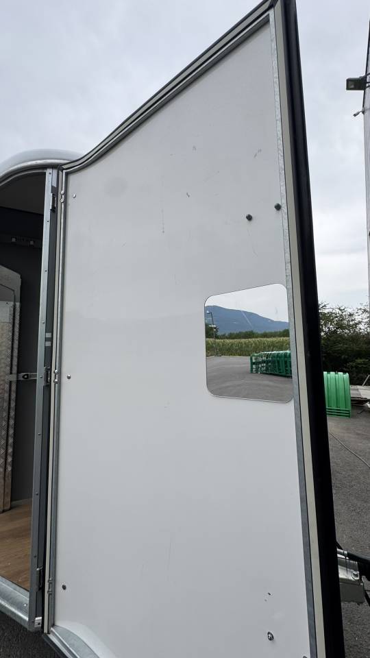 Trailer Fautras OBLIC X2 2 Cavalli 2025 Occasione