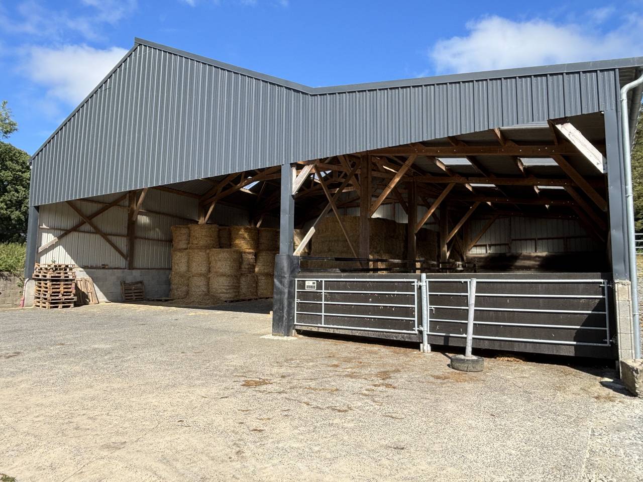 Centro di stagione cavallo In vendita Mayenne
