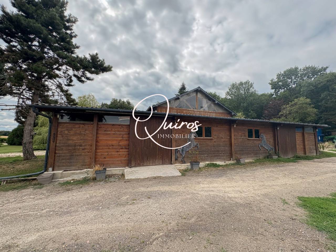 Propriet&agrave; equestre In vendita Eure