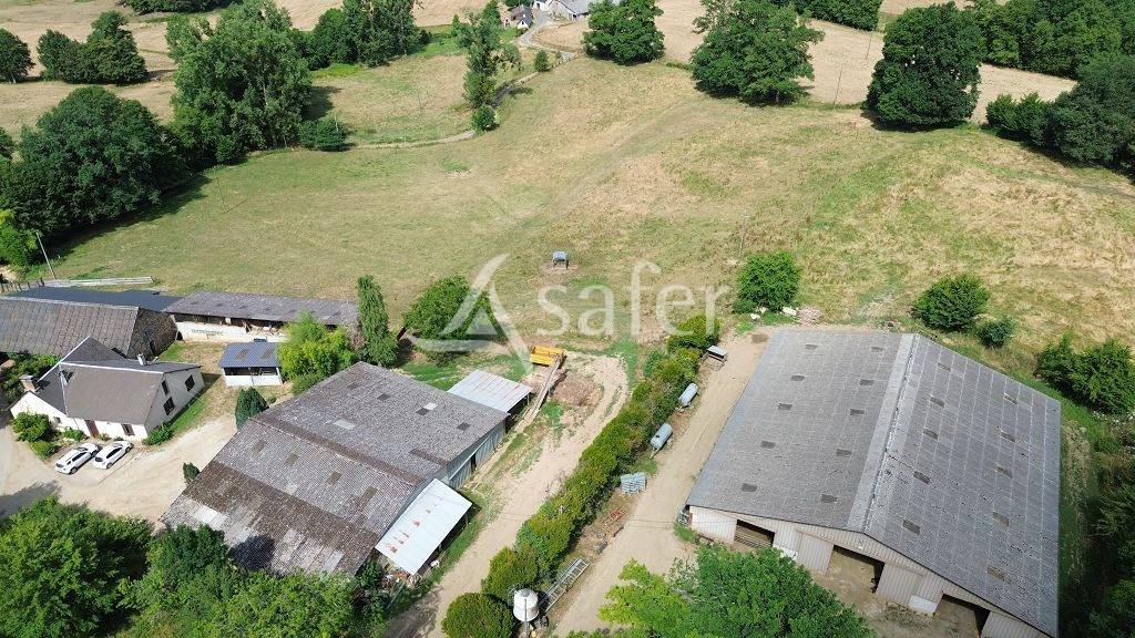 Azienda agricola In vendita Corr&egrave;ze