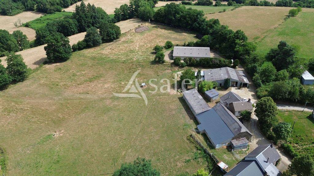 Azienda agricola In vendita Corr&egrave;ze