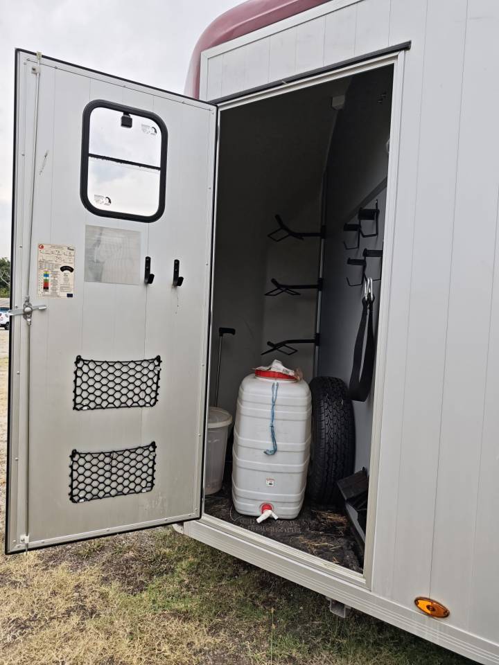 Trailer Cheval Libert&eacute; CHEVAL LIBERTE MAXI 4  4 Cavalli 2022 Occasione