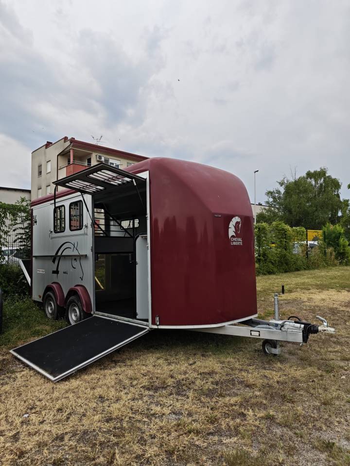 Trailer Cheval Libert&eacute; CHEVAL LIBERTE MAXI 4  4 Cavalli 2022 Occasione