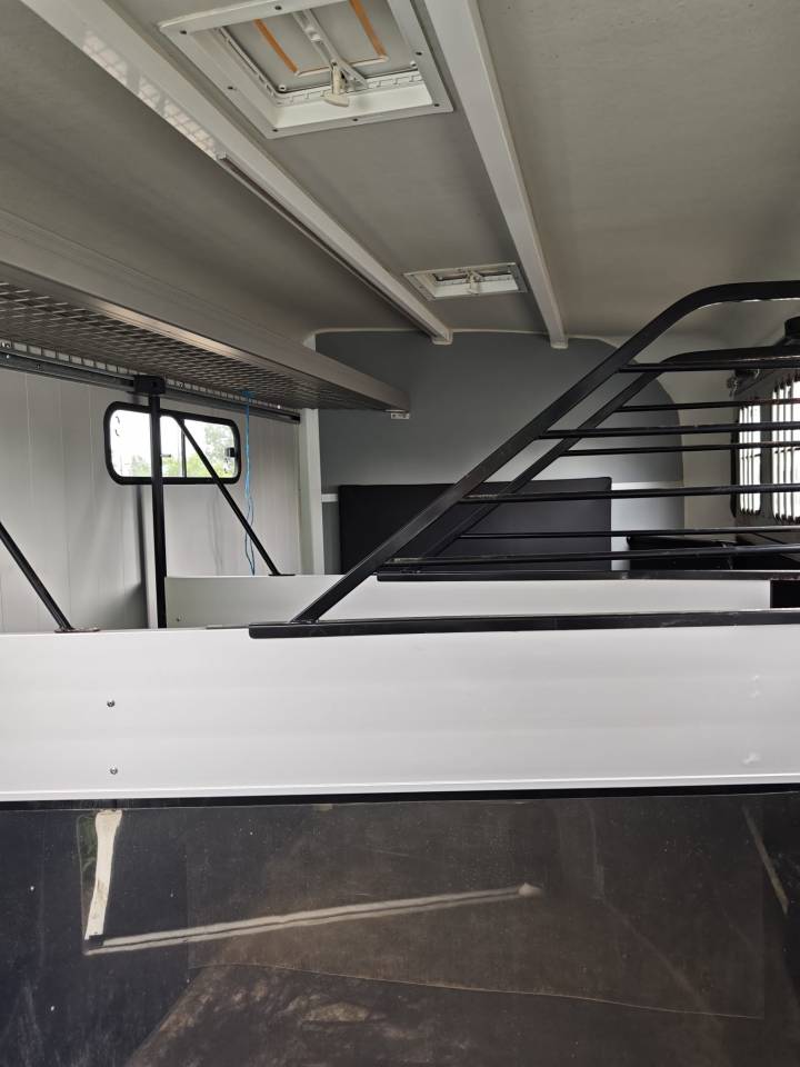 Trailer Cheval Libert&eacute; CHEVAL LIBERTE MAXI 4  4 Cavalli 2022 Occasione