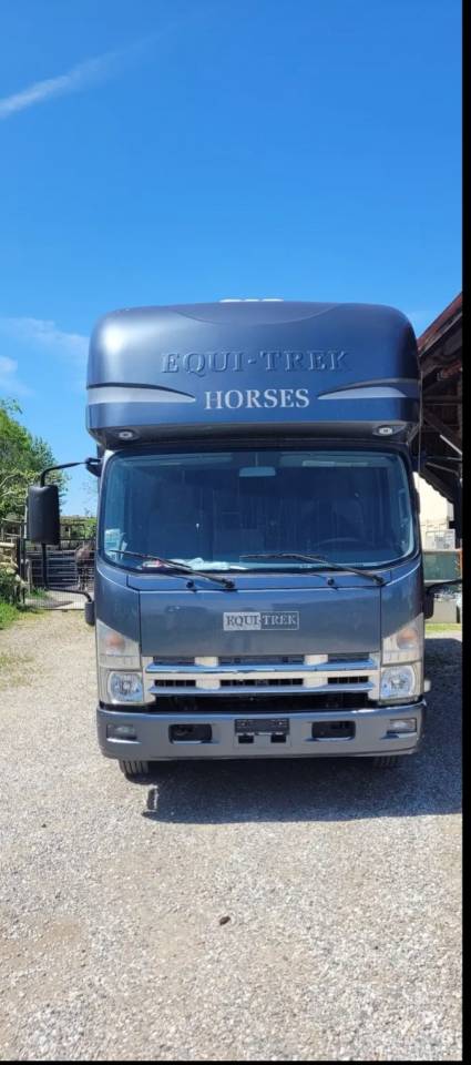 Camion per Cavalli Isuzu Equitrek 2025 Occasione