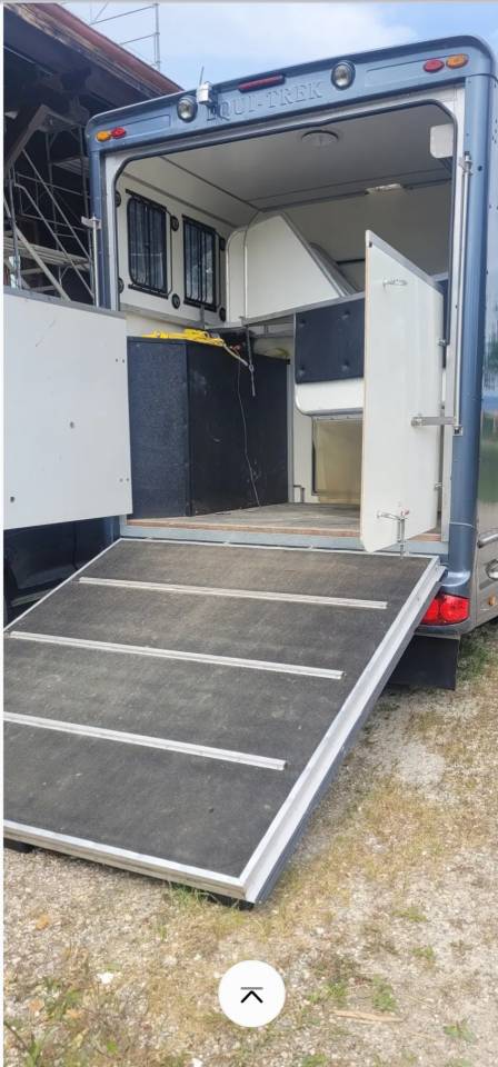 Camion per Cavalli Isuzu Equitrek 2025 Occasione