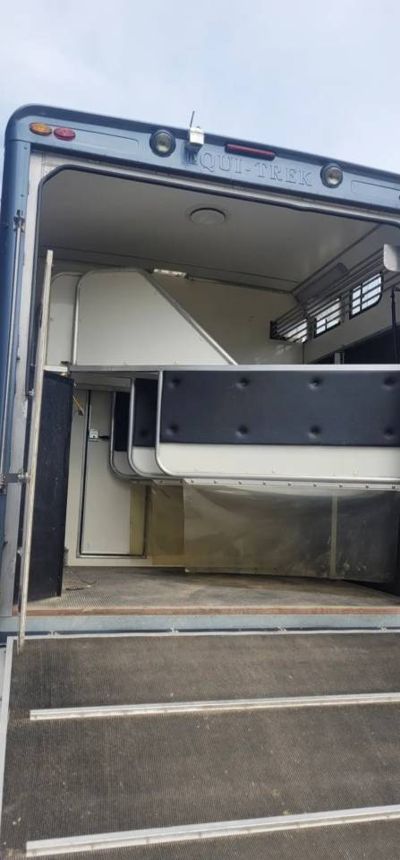 Camion per Cavalli Isuzu Equitrek 2025 Occasione
