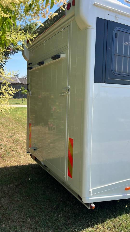 Trailer Steinsberger 3 chevaux  3 Cavalli 2015 Occasione