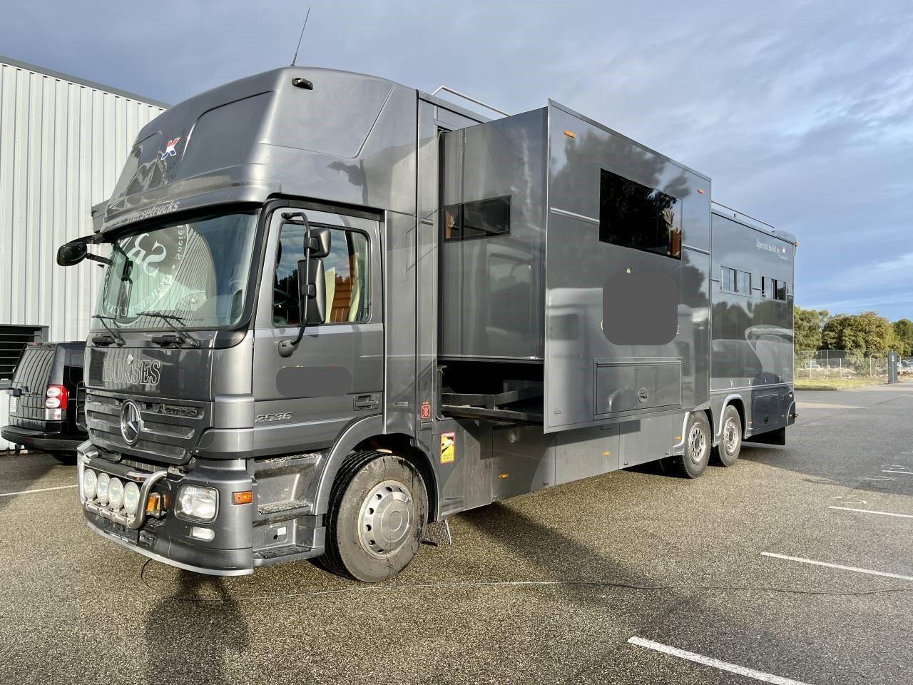 Camion per Cavalli Mercedes Mercedes Actros JK 2008 Occasione