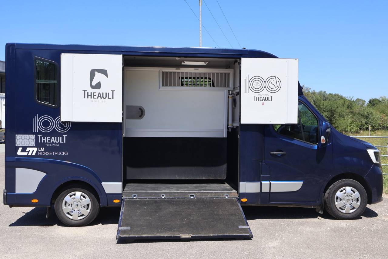 Van per Cavalli Theault THEAULT MASTER 2024 Occasione